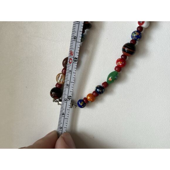 UNIQUE Vintage 18” Multi-colored Art Glass Beads Necklace - Picture 3 of 3